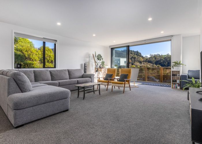  at 27 Holystone Road, Whitby, Porirua, Wellington