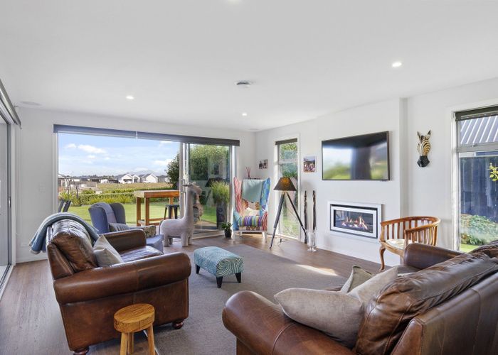  at 13 Waterton Point, Huntingdon, Ashburton, Canterbury