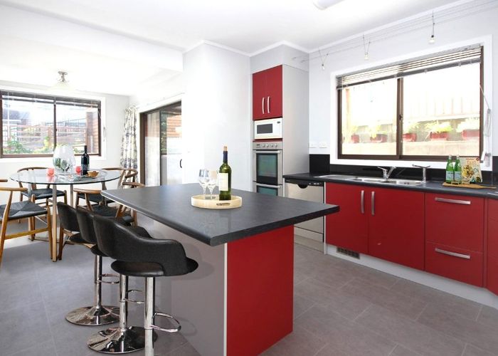  at 42 David Cres, Karori, Wellington, Wellington