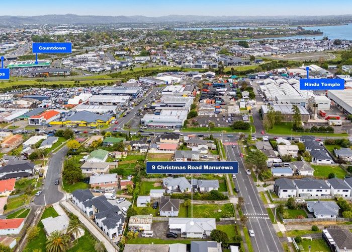  at 9 Christmas Road, Manurewa, Auckland