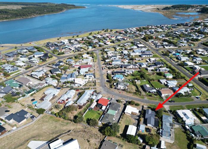  at 4 Andresen Street, Foxton Beach, Foxton