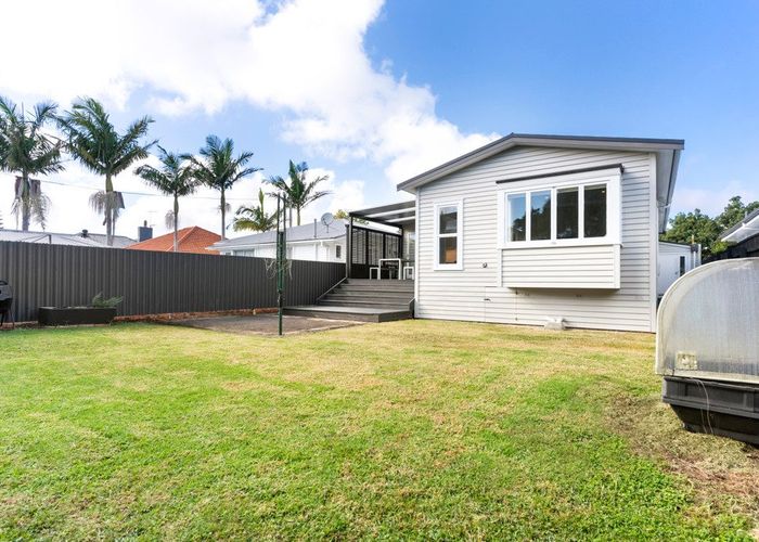  at 42 Ivanhoe Road, Grey Lynn, Auckland