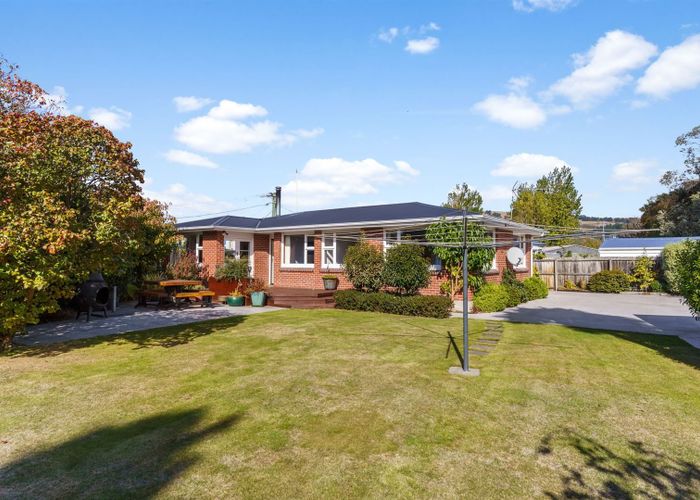  at 16 Adams Place, Woolston, Christchurch