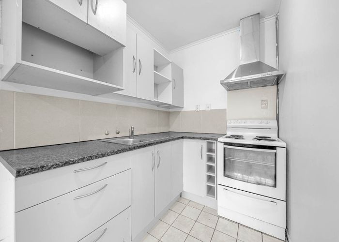  at 2E/94 Dominion Road, Mount Eden, Auckland City, Auckland