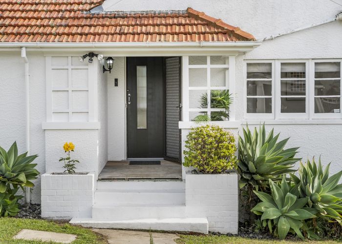  at 30 Eldon Road, Mount Eden, Auckland