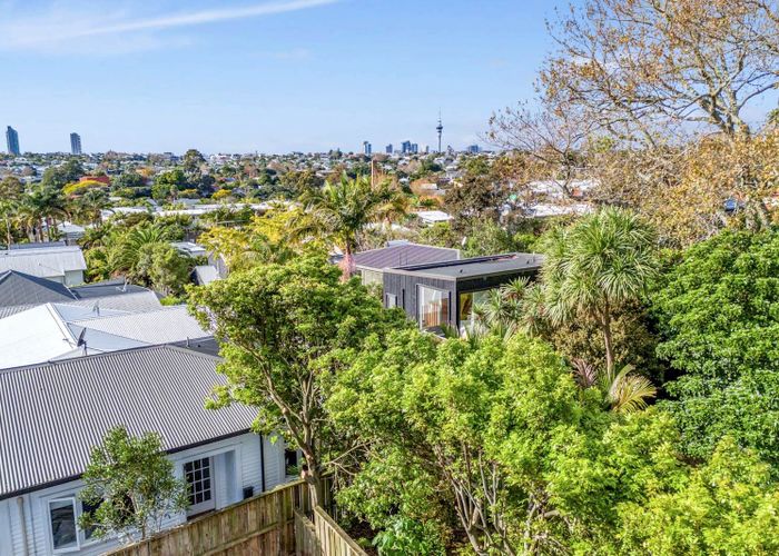  at 11 Kingsley Street, Westmere, Auckland City, Auckland