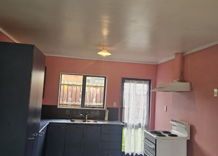  at 11a Reagen Road, Manukau, Manukau City, Auckland