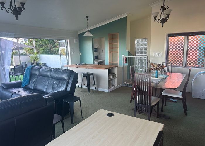  at 188 Browns Bay Road, Browns Bay, North Shore City, Auckland