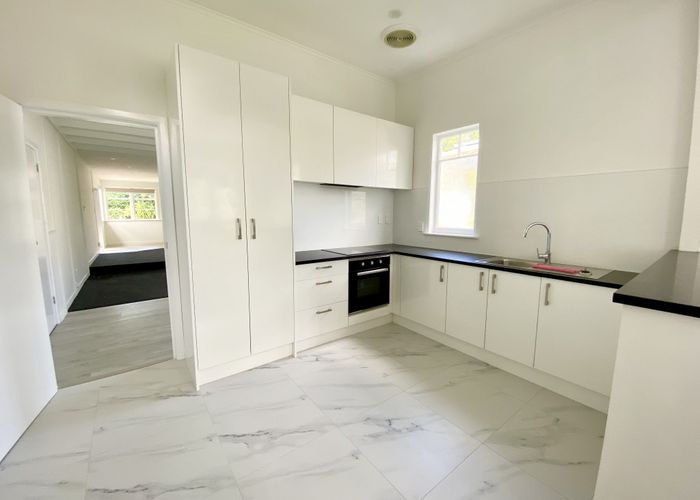  at 13 Captain Scott Road, Glen Eden, Waitakere City, Auckland