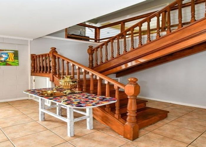  at 9 Ramsey Street, Papatoetoe, Auckland