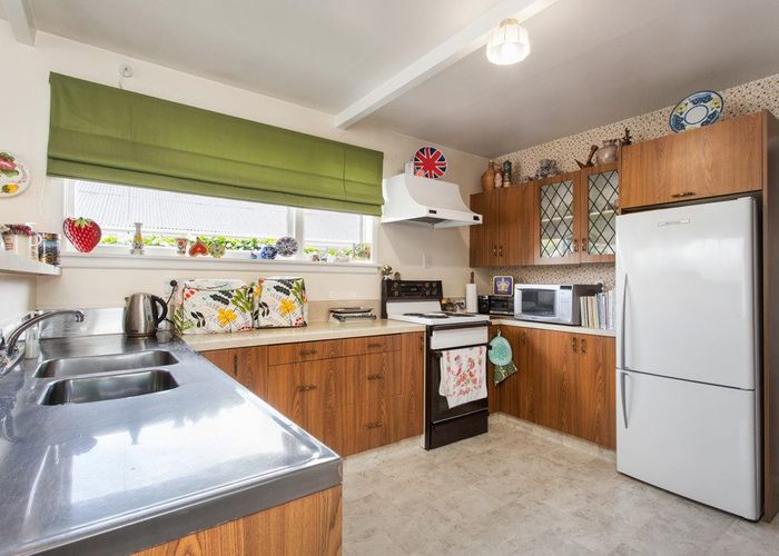  at 18 Opal Place, Casebrook, Christchurch City, Canterbury