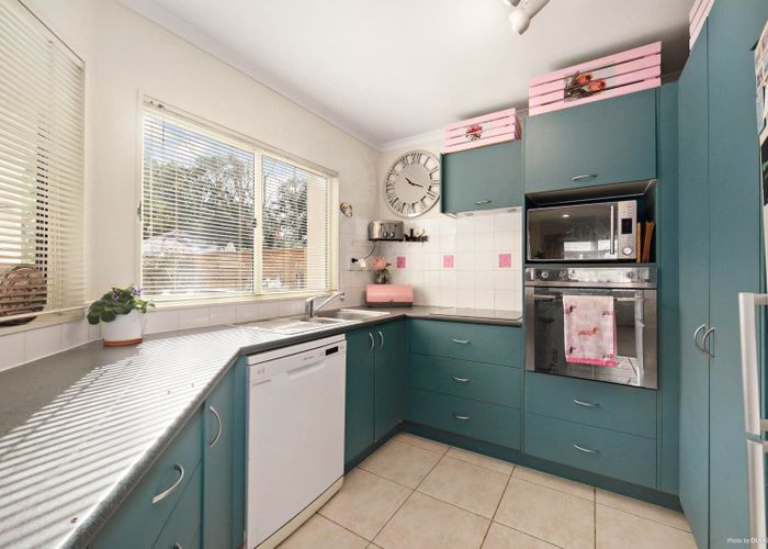  at 10/148 Brightside Road, Stanmore Bay, Rodney, Auckland