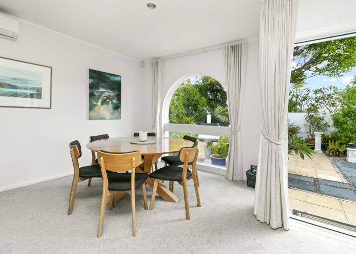 at 1/17 Cameron Street, Takapuna, Auckland