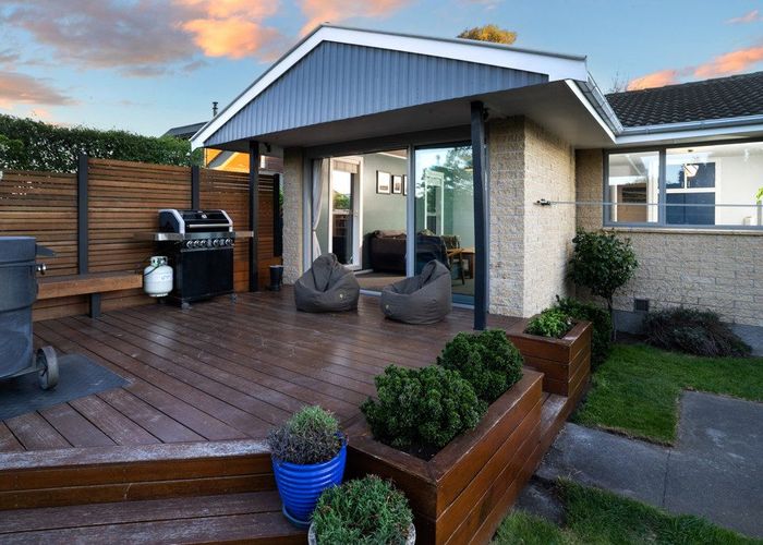  at 2/174B Grimseys Road, Redwood, Christchurch City, Canterbury