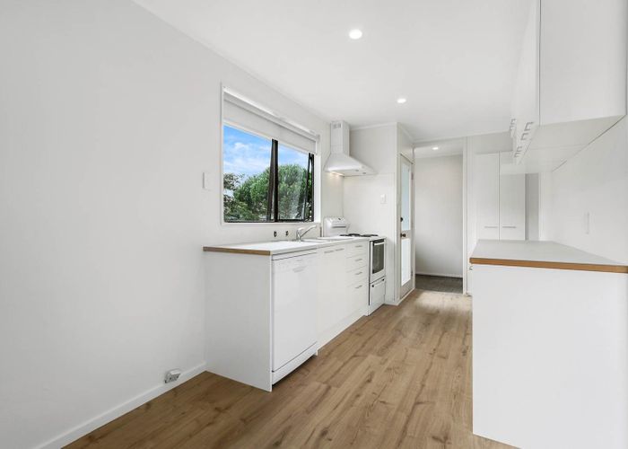  at 18 Mile Place, Henderson, Waitakere City, Auckland