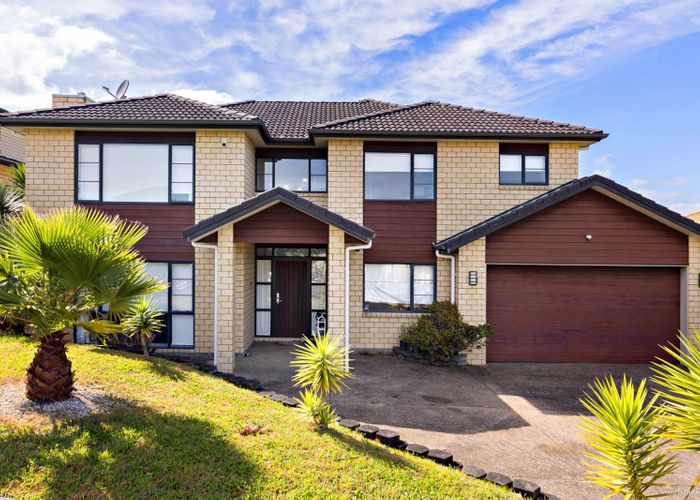  at 3 Tekapo Rise, Fairview Heights, Auckland
