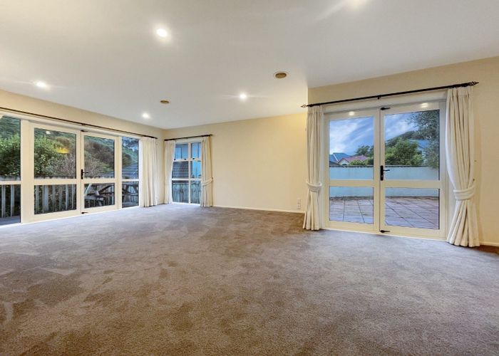  at 18 Myers Grove, Churton Park, Wellington