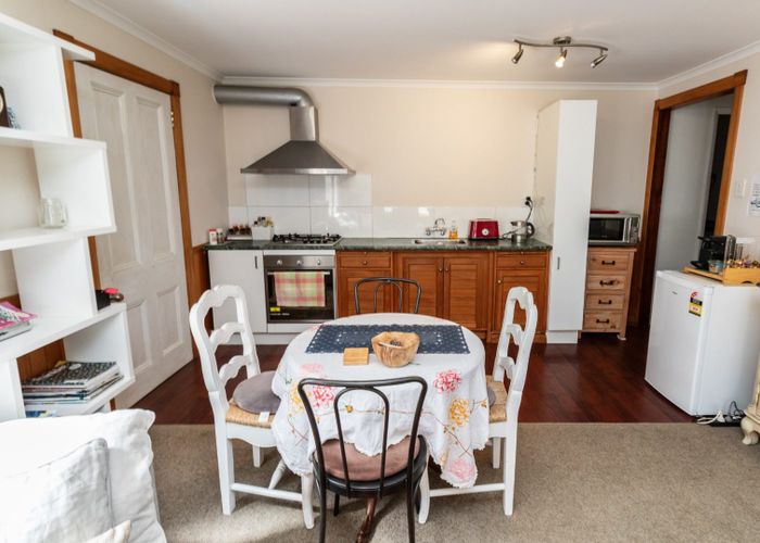  at 117 Severn Street (Bottom Unit), Island Bay, Wellington, Wellington