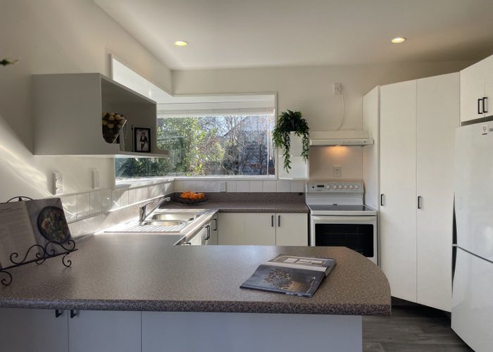  at 83A Main Road, Redcliffs, Christchurch
