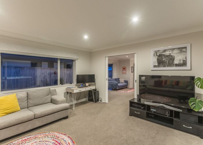  at 52 Kotuku Drive, Paraparaumu Beach, Paraparaumu