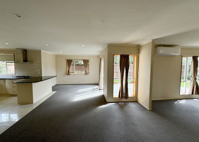  at 16 Monash Place, Flat Bush, Auckland