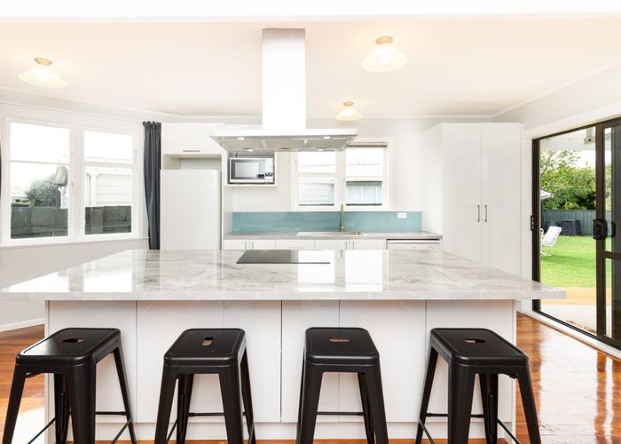  at 46 Leicester Street, Terrace End, Palmerston North