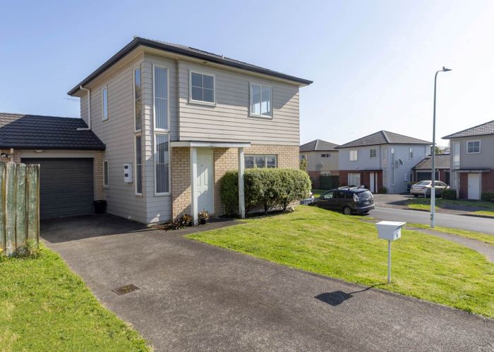  at 6 Rosandich Drive, Sunnyvale, Waitakere City, Auckland