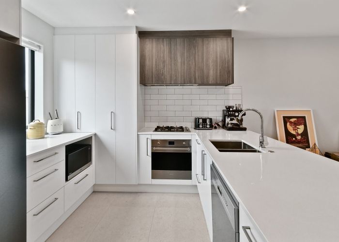  at 41 Adlam Lane, Conifer Grove, Papakura, Auckland