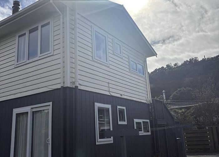  at 66B Montreal Grove, Kingston, Wellington, Wellington