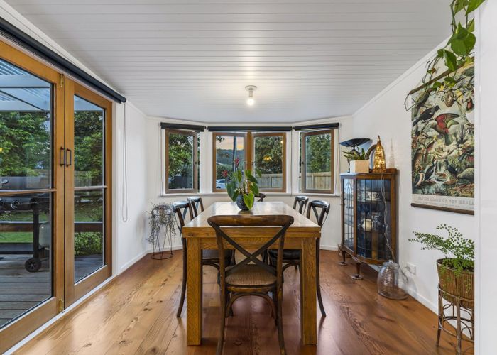  at 6 Widdison Place, Whangamatā