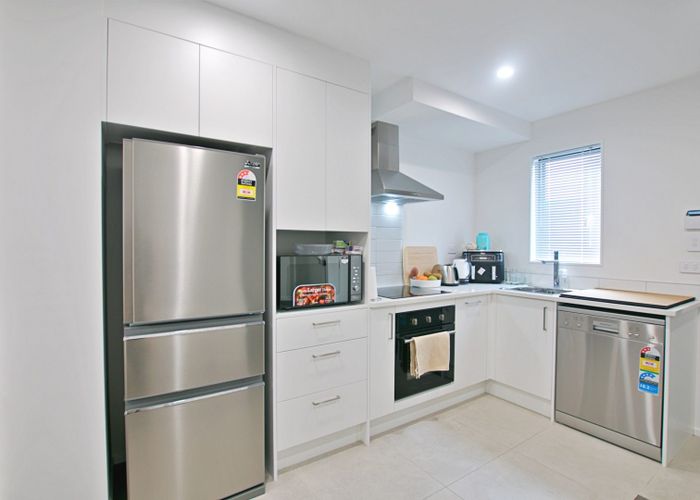  at 52 Raupeti Lane, Henderson, Waitakere City, Auckland