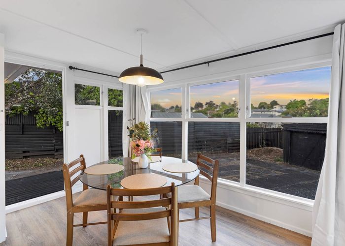  at 25 Daytona Road, Henderson, Auckland