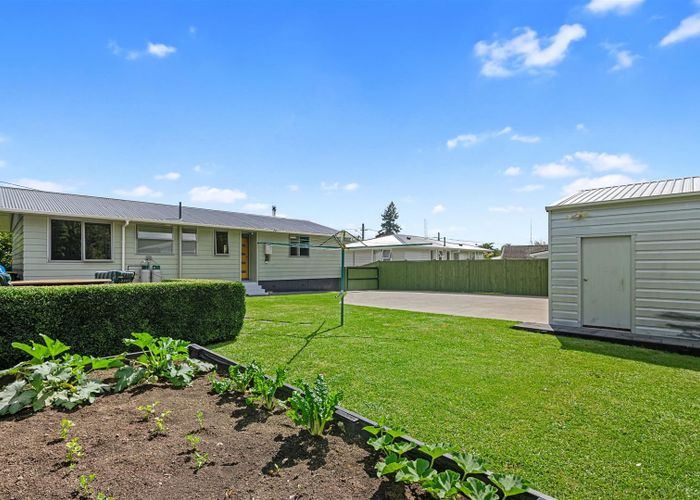  at 8 Mount View Drive, Mangakakahi, Rotorua