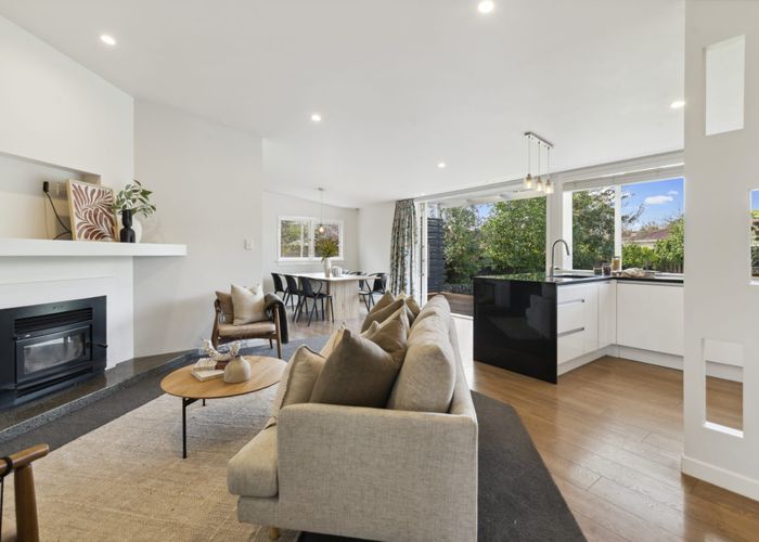  at 31 Wallace Road, Mangere Bridge, Manukau City, Auckland