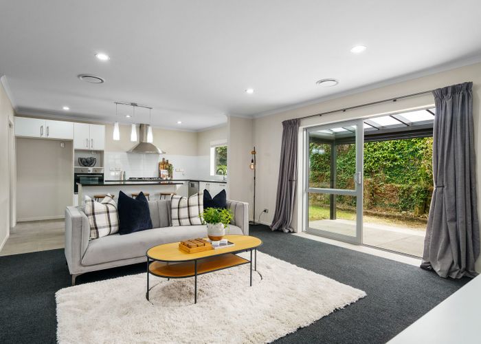  at 44 Alpers Ridge, Leamington, Cambridge