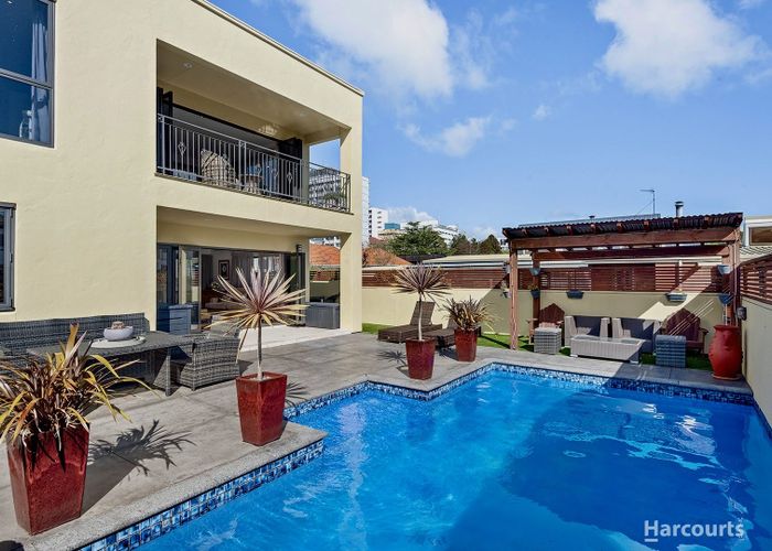  at 174 Pembroke Street, Hamilton Lake, Hamilton
