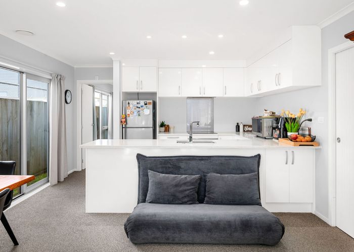  at 3/11 Crosher Place, Silverdale, Hamilton, Waikato