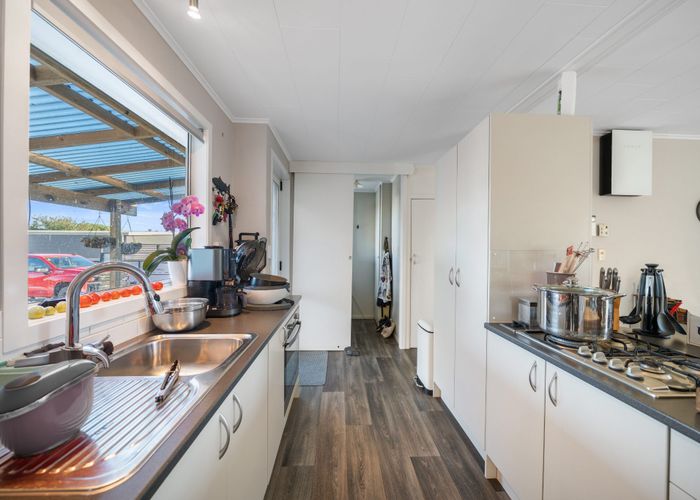  at 16 Kowhai Avenue, Kaiaua, Franklin, Auckland