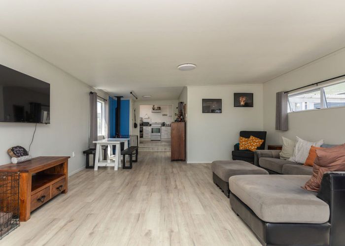  at 64 Allardice Street, Dannevirke