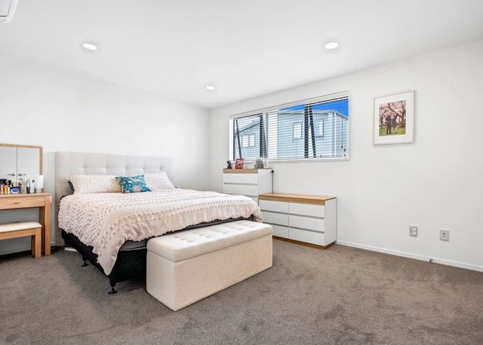  at 5B Frontier Lane, Flat Bush, Auckland