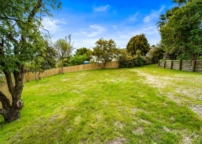  at 8A Cedar Terrace, Stanmore Bay, Whangaparaoa