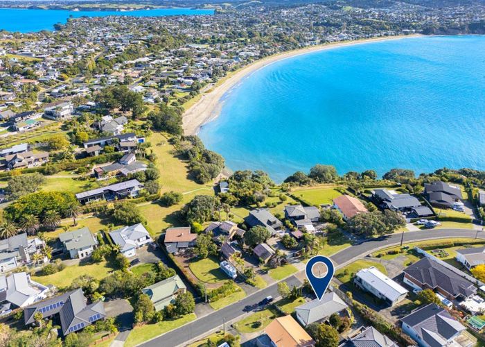  at 7a The Crescent, Tindalls Beach, Rodney, Auckland