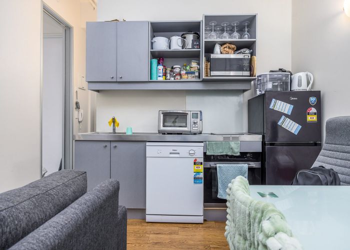  at 323/105 Queen Street, City Centre, Auckland City, Auckland