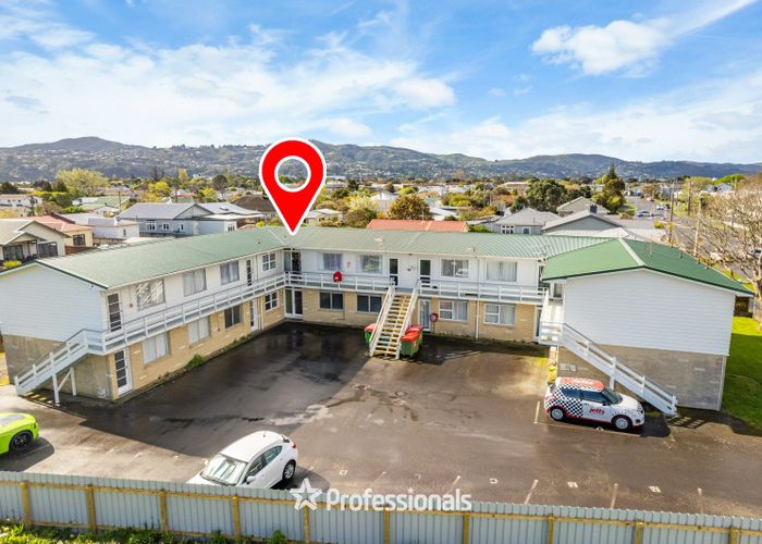  at 121-123J Bell Road, Waiwhetu, Lower Hutt, Wellington