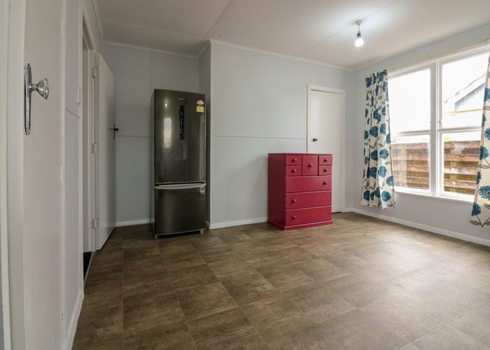  at 8 Drake Street, Awapuni, Palmerston North