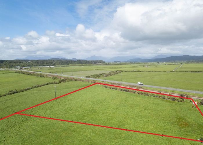  at 2-6/52 Greyhound Road, Hokitika, Westland, West Coast
