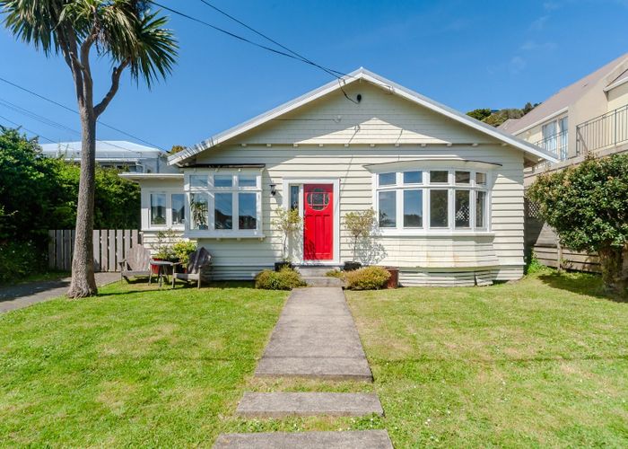  at 11 Henderson Street, Karori, Wellington, Wellington
