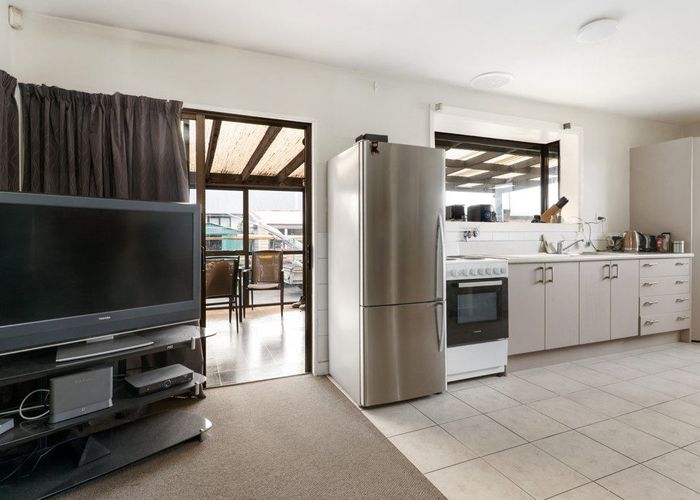 at 73 Tauiwi Crescent, Hei Hei, Christchurch City, Canterbury