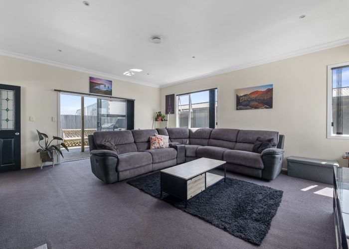  at 49 Burns Street, Hawera