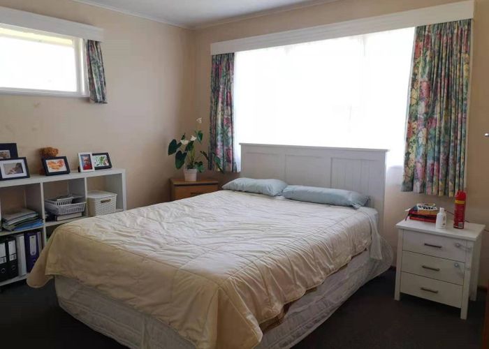  at 16A Eton Drive, Hillcrest, Hamilton
